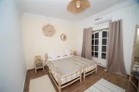Villa Safran Ailleurs sous les Oliviers 15 minutes from the medina in Marrakech - Biệt thự