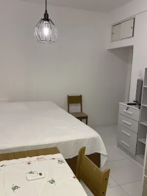 Apart. Aconchegante Silencioso,em Regiao Super Privilegiada,150 Metros da Praia Hotels in Catete