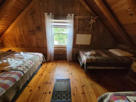 1876 - Heritage Cabin at Pine Ridge Park
