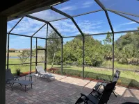 Villa Acqua - Sunset Lake View, Resort Amenities Near Golf, Beach & Restaurants!