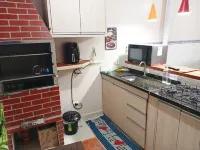 Apartment 80 meters from Pico de Matinhos Hotels in Matinhos