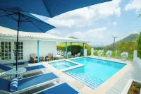 Truly a "Beach House 'N' Paradise" Saint Lucia W.I - Pools