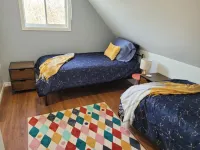Prince Edward County Pond-Side Getaway! Family-friendly private oasis!