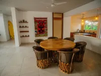 Casa La Bomba - Luxury and Serenity atop La Punta