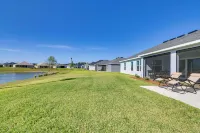 Home w/ Lanai + Community Perks in the Villages! - parking