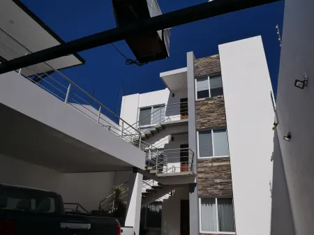 Downtown Durango Apartment (perfect for families)