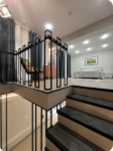 Magic 2 Floors in City Center