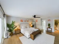 Buckle & Boots BNB - 20 minutes to downtown + pool