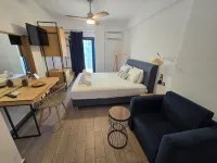 Christina Studios & Apartments - balcony