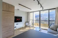 Summit Escape Hotels in Faraiya