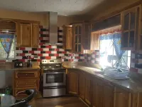 Relax and enjoy in this beautiful home in a quiet neighbourhood. Hotels in Hayes