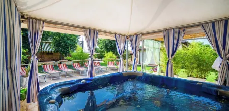 Cozy two-room apartment for 4 people near the sea and other places of interest