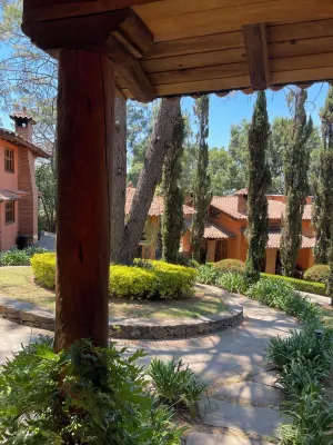 Alcatraz Cabaña 100% de Lujo con Hermosas Fuentes y Jardines Iluminados