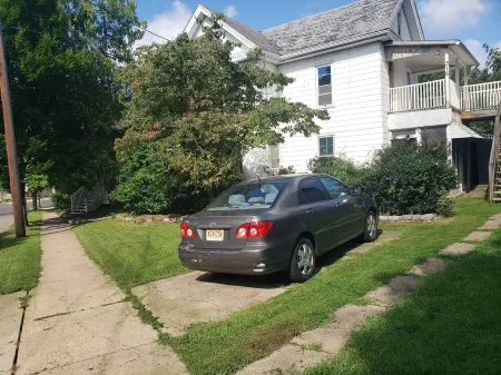 Centrally located Bloomsburg home, within walking to bars and restaurants