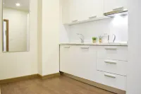 Urban Vibe Apartments One-Bedroom Apartment