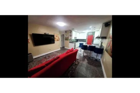 2 Bedroom Tropical Paradise #1