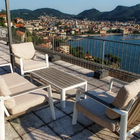 Heavenly Terrace - Hot Tub & the best view on Como Lake!