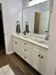 Cozy retreat in Athens - convenient location, walk to Five Points, close to UGA.