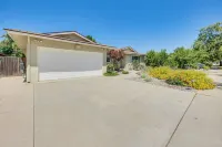 Shop, Hike & Explore: Fresno Home w/ Private Pool! - Homestays
