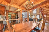 Eureka Springs Area Cabin w/ Deck + 7 Acres! - Kæledyr tilladt