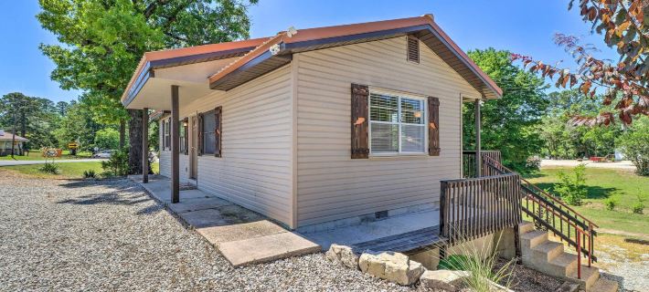 Arkansas Fishing Getaway Near Norfork River! Hotels in Baxter County