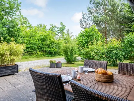 "Rosaline" - 500m from the sea