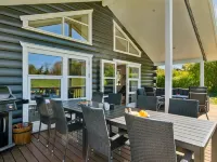 "Hjalmar" - 400m from the Sea