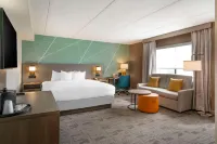 Comfort Inn & Suites Watertown - 1000 Islands - 2-Star