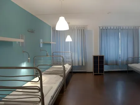 Station - Hostel for Backpackers