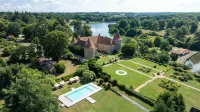Domaine des Etangs, Auberge Collection