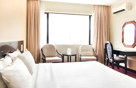 佩卡薩肯內烏酒店