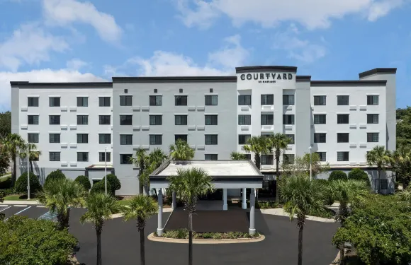 彭薩科拉市中心萬豪萬怡酒店