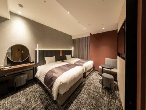 Kobe Plaza Hotel Hotel berhampiran Kōbe Eikō Church