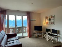Apartment in Veysonnaz with balcony