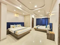 The Sky Comfort Hotel Brahm Sambandh - 150 Mtr from Shrinathji Temple