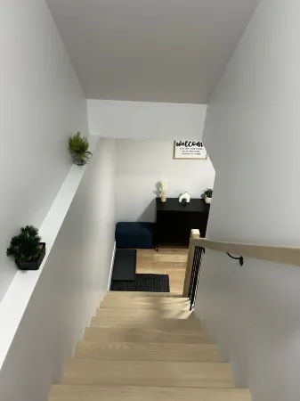 Charming 1-bedroom apartment in enchanting Moncton with WiFi