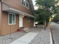 Quiet 2Br Condo Near Downtown