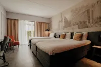 Hotel Heemskerk - parkir