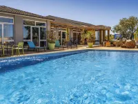 Greet Hotel Marseille Provence Aéroport