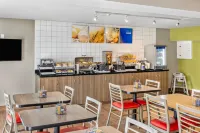 Comfort Inn - breakfast