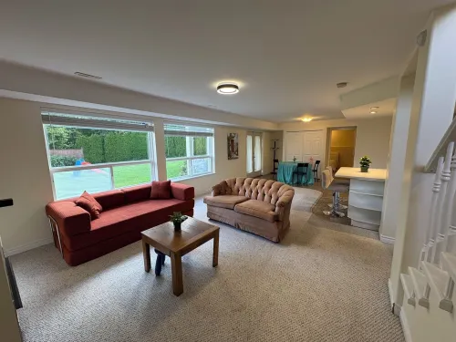 Spacious Family-Friendly Suite Near Cultus Lake with Private Entrance & Patio