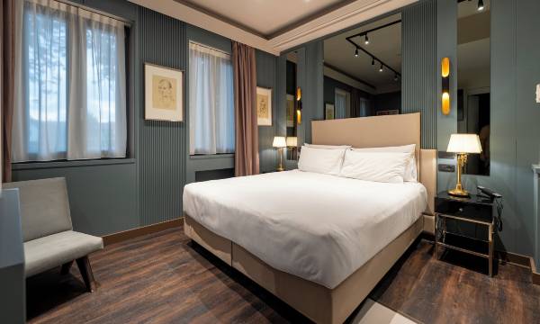 The Glam Boutique Hotel & Apt