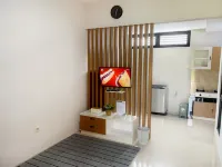 Shakilla House 8B Panorama Syariah Hotell i Mekarsari