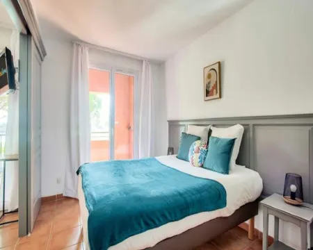 Lovely 2 room apartment for 4 people - Prestige - super Home Hotels in Mallemort