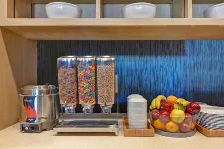 Home2 Suites by Hilton Williston Burlington Отели в г. Уиллистон