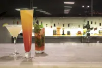 Luxury Inkari Hotel - ที่มีบาร์