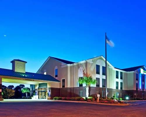 Holiday Inn Express & Suites MILTON EAST I-10 by IHG Hotels in Milton