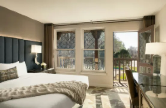 Grand Bohemian Lodge Asheville, Autograph Collection