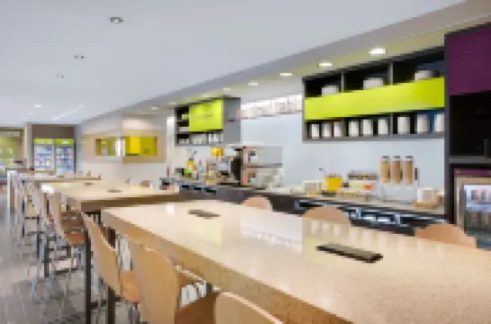 Home2 Suites by Hilton - Chicago/Schaumburg