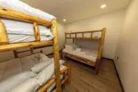 Lavish New Lodge Surrounded by Nature in Hocking Hills - Lodge 1